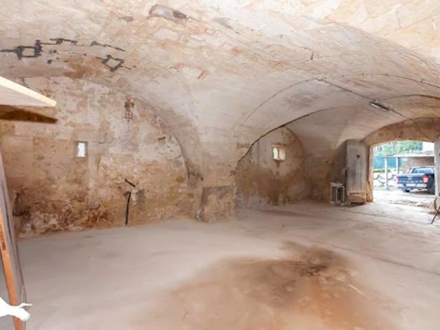 Vente Maison 1 pièce 100 m2 Gignac