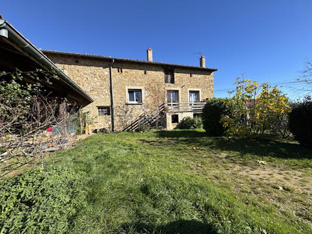 Vente Propriété 3 pièces 102 m2 Roiffieux