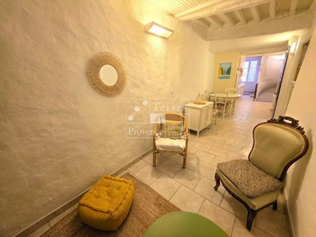 Vente Propriété 3 pièces 69.04 m2 Aups