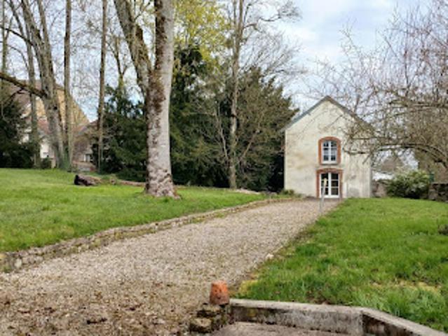 Vente Propriété 1000 m2 Vesoul
