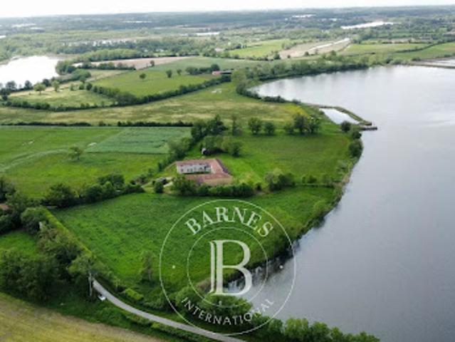 Vente Propriété 1000 m2 Villars les Dombes