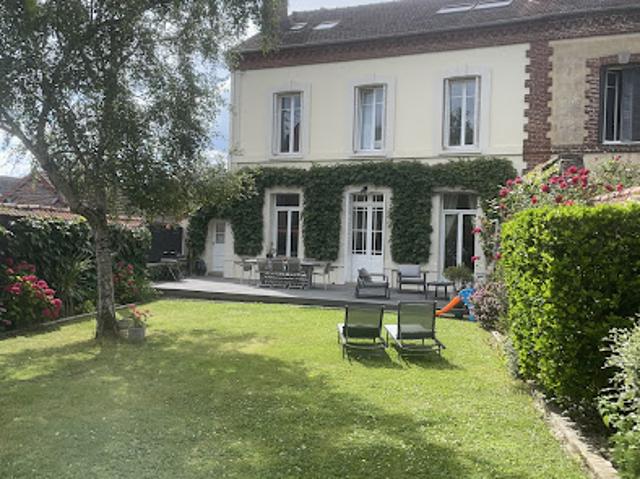 Vente Propriété 10 pièces 245 m2 Beauvais
