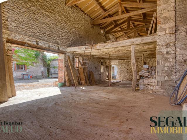 Vente Propriété 10 pièces 253 m2 Taïx
