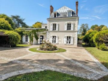 Vente Propriété 10 pièces 258 m2 Mézières sur Seine