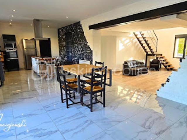 Vente Propriété 10 pièces 260 m2 Westrehem