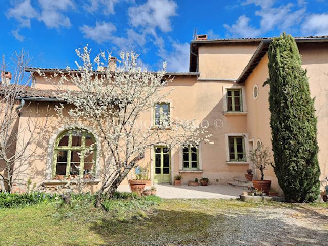 Vente Propriété 10 pièces 262 m2 Tramoyes