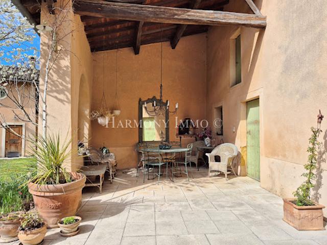 Vente Propriété 10 pièces 262 m2 Tramoyes