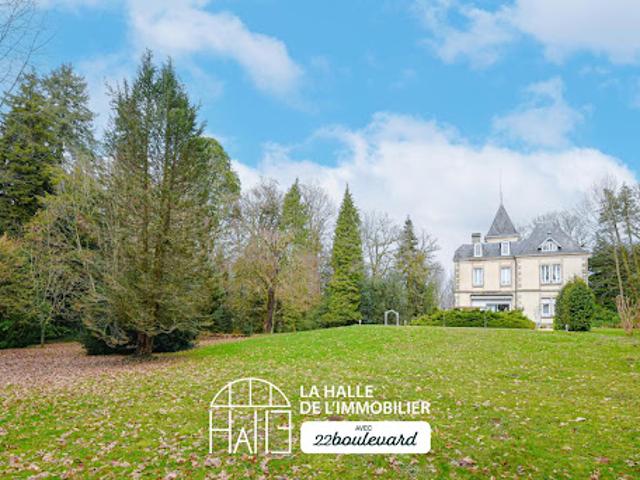Vente Propriété 10 pièces 267.03 m2 Bonnac la Côte