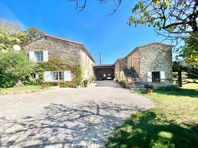 Vente Propriété 10 pièces 270 m2 Crest