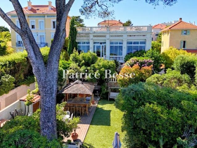 Vente Propriété 10 pièces 280 m2 Toulon
