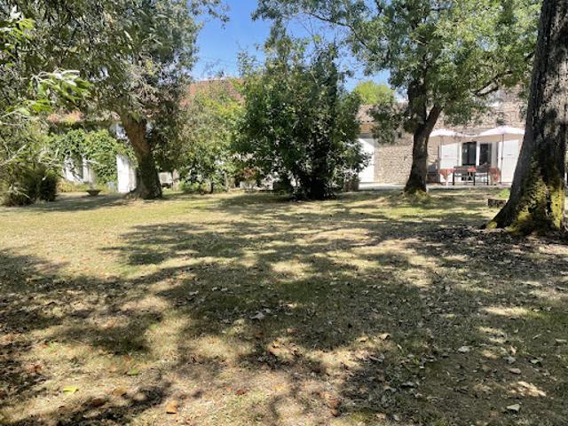 Vente Propriété 10 pièces 280 m2 Dompierre sur Mer
