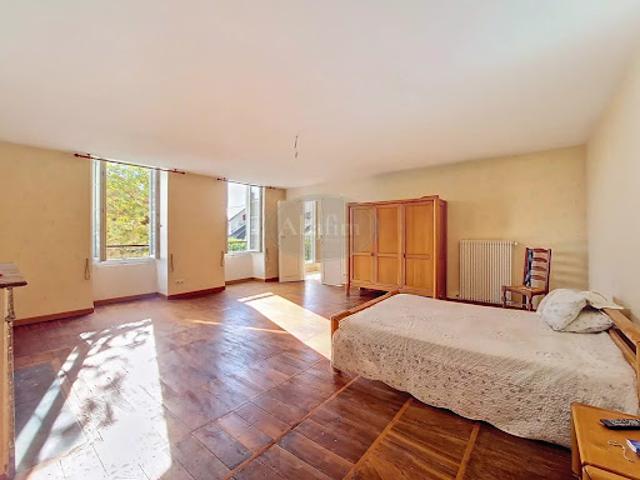 Vente Maison 10 pièces 282 m2 Bordes