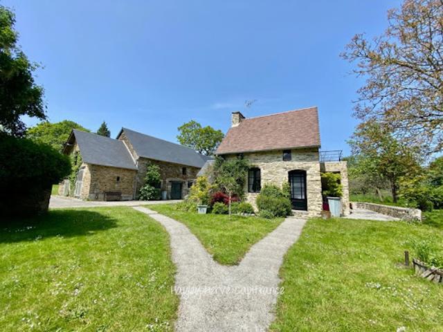 Vente Propriété 10 pièces 284 m2 Sainte Honorine de Ducy