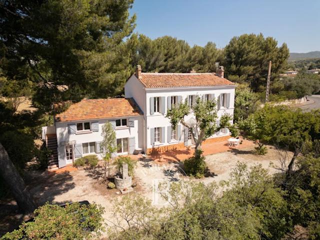 Vente Propriété 10 pièces 200 m2 Marseille 13ème