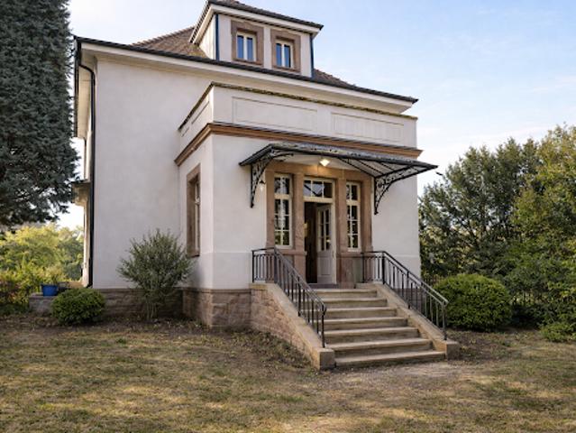Vente Propriété 10 pièces 227 m2 Logelbach