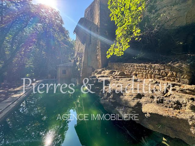 Vente Propriété 10 pièces 226 m2 La Tour d'Aigues