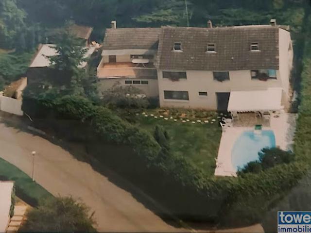 Vente Propriété 10 pièces 233.11 m2 Jouy aux Arches
