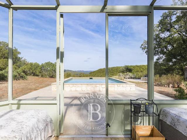 Vente Propriété 10 pièces 230 m2 Saint Antonin Noble Val