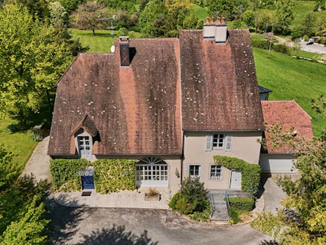 Vente Propriété 10 pièces 350 m2 Lons le Saunier