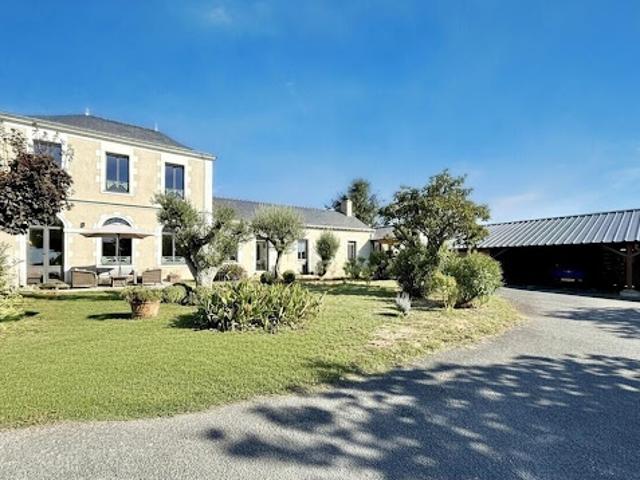 Vente Propriété 10 pièces 367 m2 Nantes