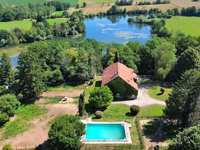Vente Propriété 0 m2 Devecey