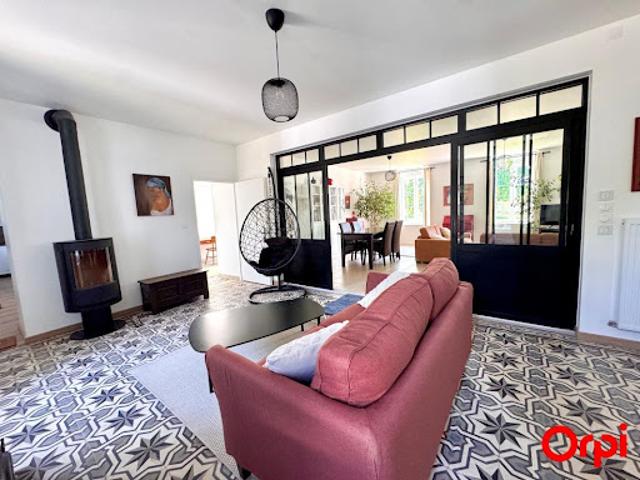 Vente Propriété 10 pièces 383 m2 Sissonne