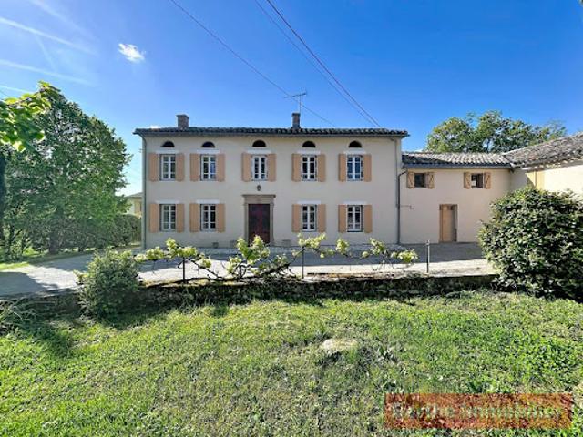 Vente Propriété 10 pièces 300 m2 Castelnau de Montmiral