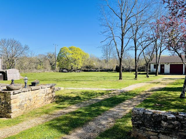 Vente Propriété 10 pièces 300 m2 Salvagnac Cajarc