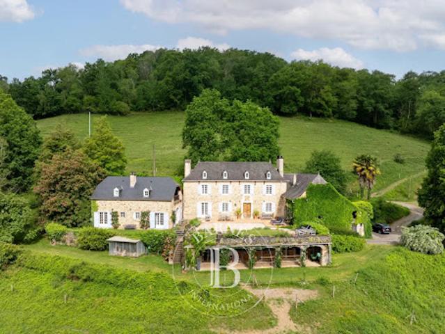Vente Propriété 10 pièces 310 m2 Pau