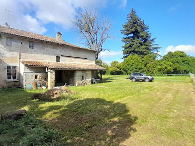 Vente Propriété 10 pièces 330 m2 Moulon