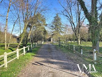 Vente Propriété 10 pièces 500 m2 Le Plantay