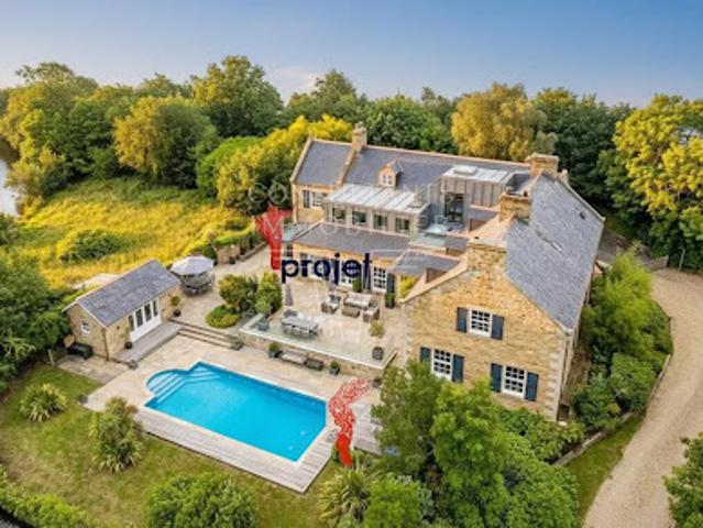 Vente Propriété 10 pièces 530 m2 Larmor Plage