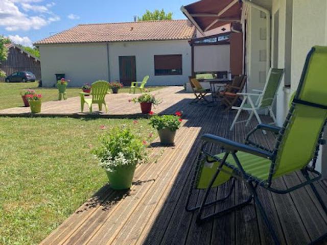 Vente Propriété 11 pièces 246 m2 Naujac sur Mer