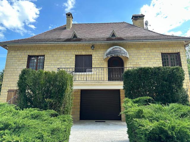 Vente Propriété 11 pièces 250 m2 Daglan