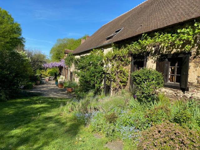 Vente Propriété 11 pièces 365 m2 Bétête