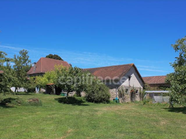 Vente Propriété 11 pièces 300 m2 Thiviers