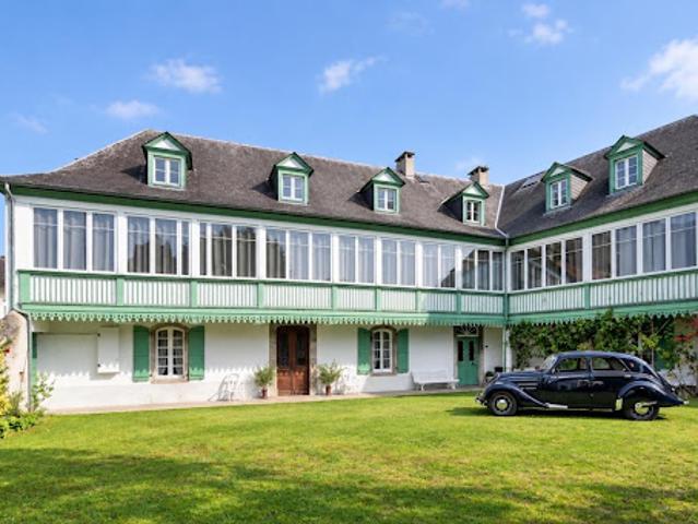 Vente Propriété 11 pièces 440 m2 Bagnères de Bigorre