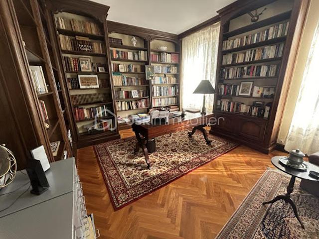 Vente Propriété 11 pièces 453 m2 Agen