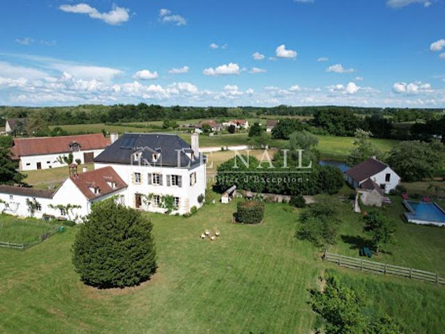 Vente Propriété 11 pièces 421 m2 Moulins