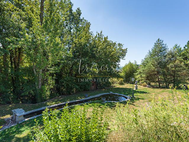 Vente Propriété 11 pièces 657 m2 Chapeiry