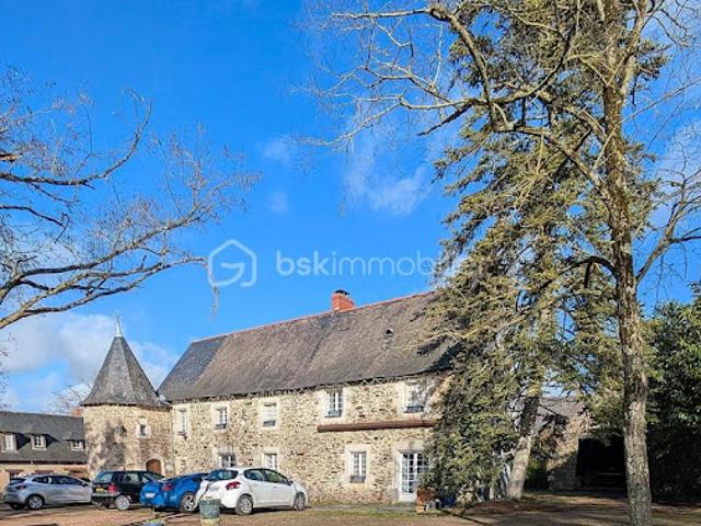 Vente Propriété 12 pièces 183 m2 Saint Augustin des Bois