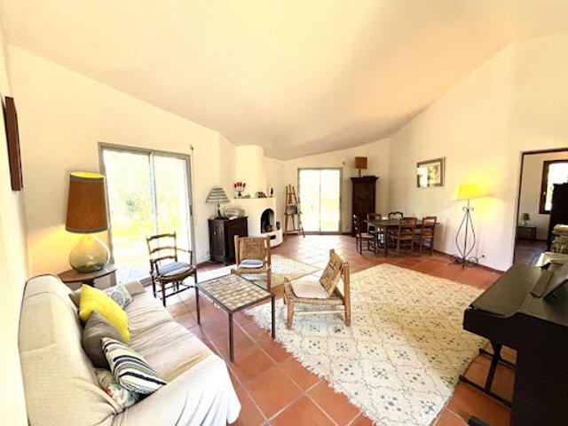 Vente Propriété 12 pièces 293 m2 Aups