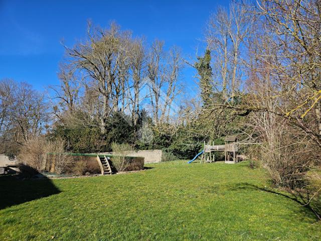 Vente Propriété 12 pièces 230 m2 Montaigu le Blin