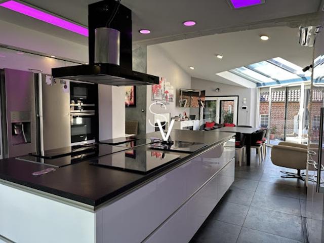 Vente Propriété 12 pièces 350 m2 Aix en Pévèle