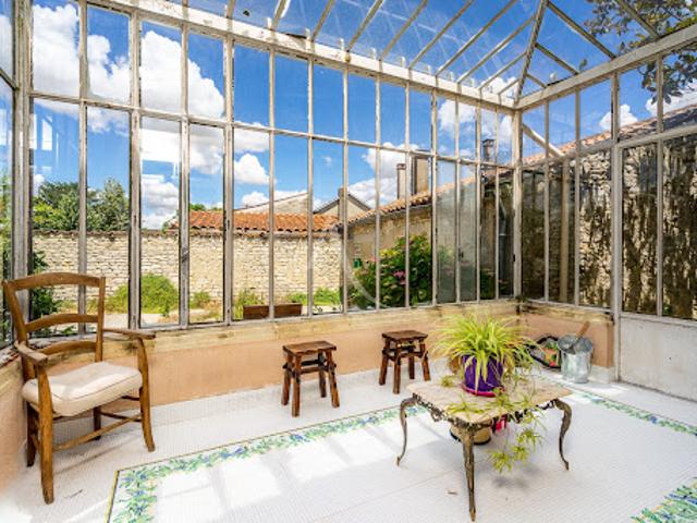 Vente Propriété 12 pièces 390 m2 Aumagne