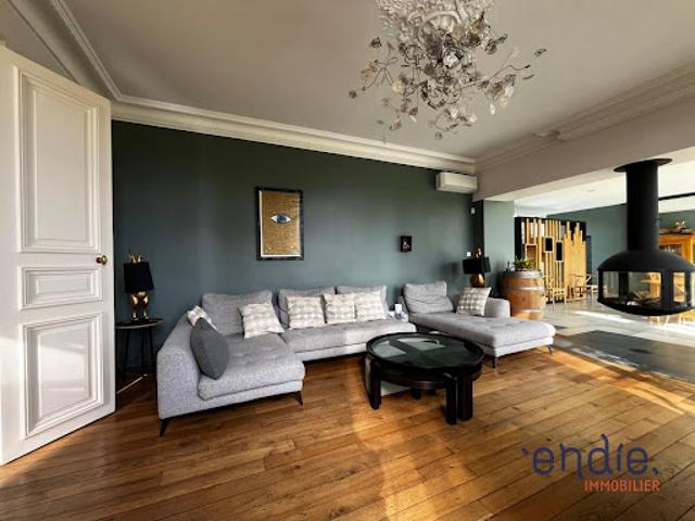 Vente Propriété 12 pièces 480 m2 Neuvy