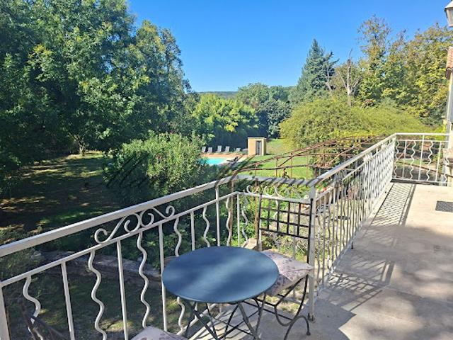 Vente Propriété 12 pièces 400 m2 Avignon