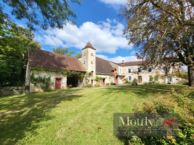 Vente Propriété 12 pièces 400 m2 Boissieres