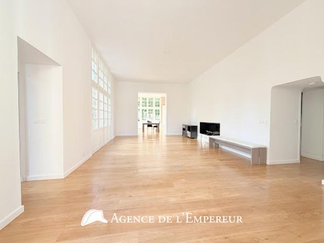 Vente Maison 12 pièces 412 m2 Rueil Malmaison