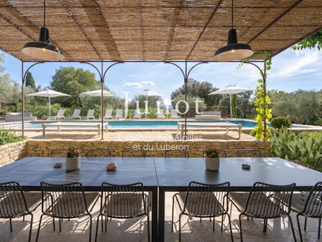 Vente Propriété 12 pièces 423 m2 Gordes